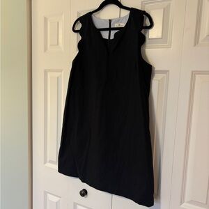 Vineyard Vines Navy Dress